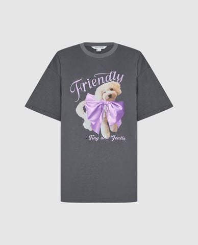  URBAN REVIVO - Áo thun nữ cổ tròn tay ngắn in họa tiết 