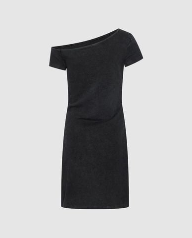  URBAN REVIVO - Đầm mini tay ngắn lệch vai phom suông 