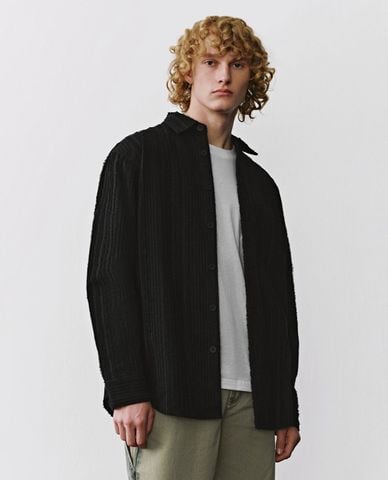  URBAN REVIVO - Áo sơ mi nam tay dài phom rộng 