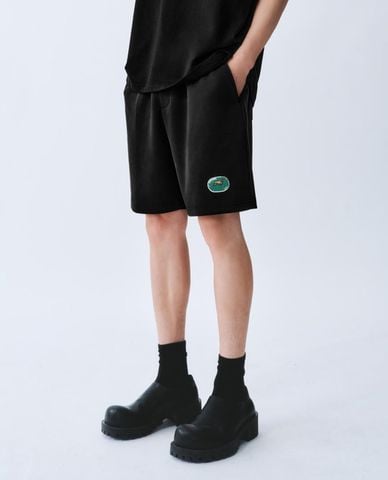  URBAN REVIVO - Quần short nam ống rộng lưng thun 