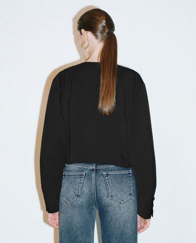  URBAN REVIVO - Áo khoác croptop nữ cổ tròn tay dài phối nút 