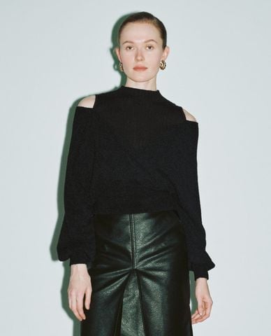  URBAN REVIVO - Áo dệt kim nữ cổ tròn tay dài phối layer 