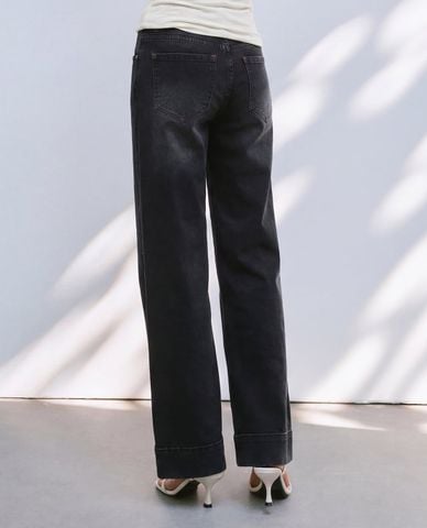  URBAN REVIVO - Quần jeans nữ ống đứng phối túi 