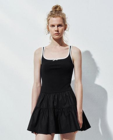  URBAN REVIVO - Đầm sát nách mini cổ vuông viền nơ 