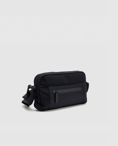  URBAN REVIVO - Túi đeo chéo unisex phom chữ nhật hiện đại 