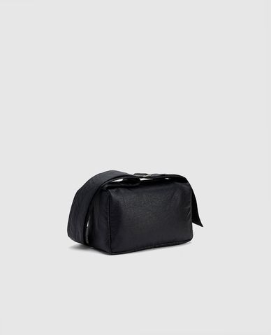  URBAN REVIVO - Túi đeo chéo nam dáng hộp 