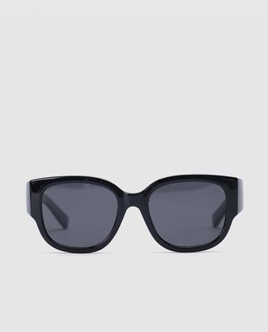  URBAN REVIVO - Kính mát nữ gọng vuông 