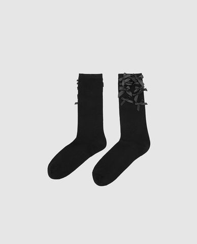  URBAN REVIVO - Vớ nữ cổ cao thêu nơ 