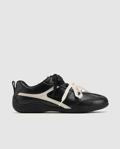  URBAN REVIVO - Giày sneakers nữ cổ thấp phối nơ 