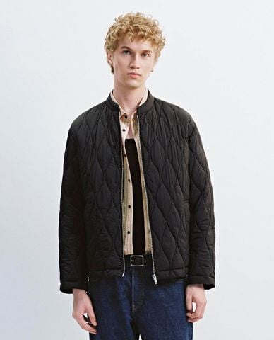  URBAN REVIVO - Áo khoác chần bông nam cổ trụ tay dài 