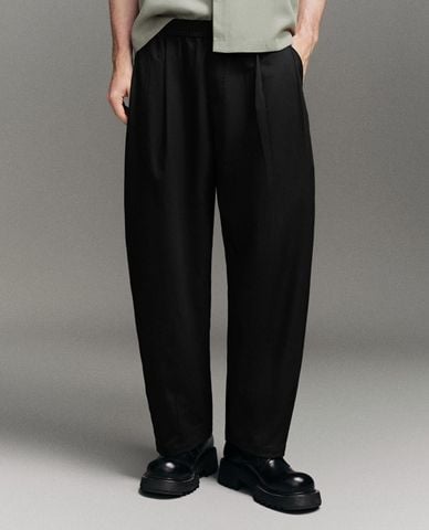  URBAN REVIVO - Quần nam ống rộng hiện đại 