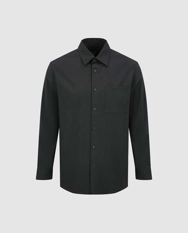  URBAN REVIVO - Áo sơ mi nam cổ bẻ tay dài phối túi 