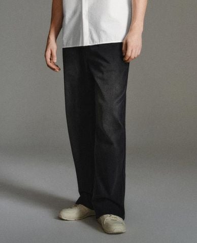  URBAN REVIVO - Quần jeans nam ống rộng lưng thun 