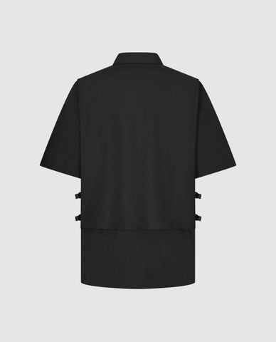  URBAN REVIVO - Áo sơ mi nam cổ bẻ tay ngắn phối dây gài 