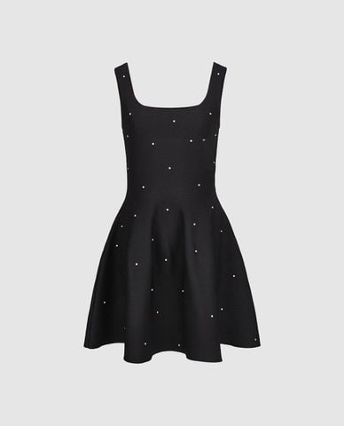  URBAN REVIVO - Đầm hai dây mini dáng xòe đính đá 