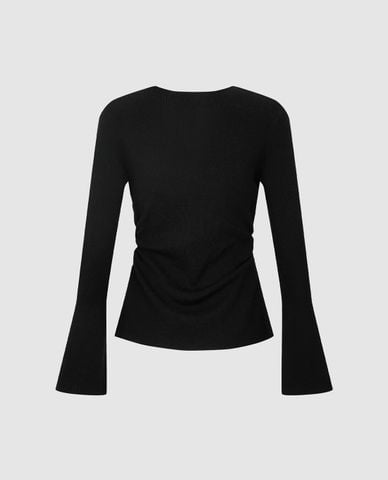  URBAN REVIVO - Áo dệt kim nữ cổ V tay loe khuy lớn 