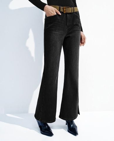  URBAN REVIVO - Quần jeans nữ ống loe phối thắt lưng 