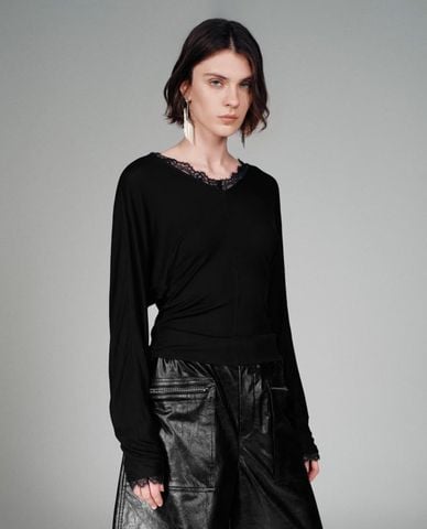  URBAN REVIVO - Áo kiểu nữ cổ V tay dài phối viền ren 