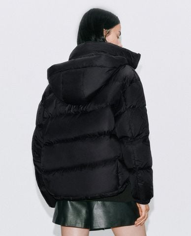  URBAN REVIVO - Áo khoác phao nữ tay dài phối mũ 