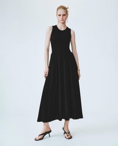  URBAN REVIVO - Đầm sát nách midi dáng xoè thanh lịch 