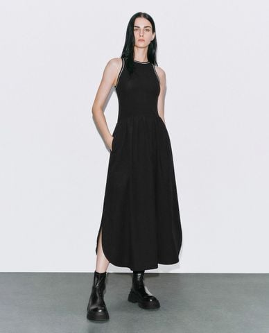  URBAN REVIVO - Đầm sát nách midi dáng xoè 