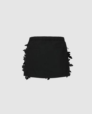  URBAN REVIVO - Chân váy chữ A mini đính hoa 