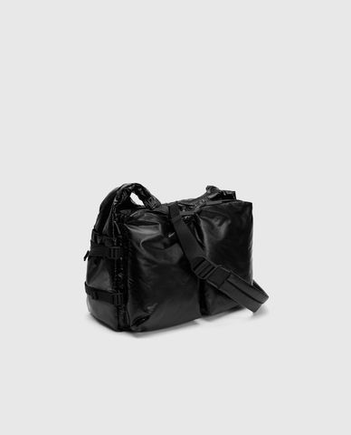 URBAN REVIVO - Túi đeo vai nam phom chữ nhật Quilted 