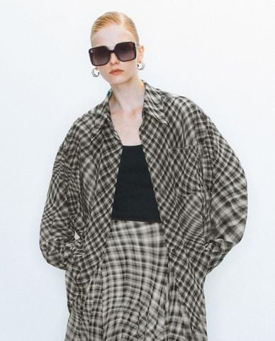  URBAN REVIVO - Áo sơ mi nữ tay dài kẻ caro 