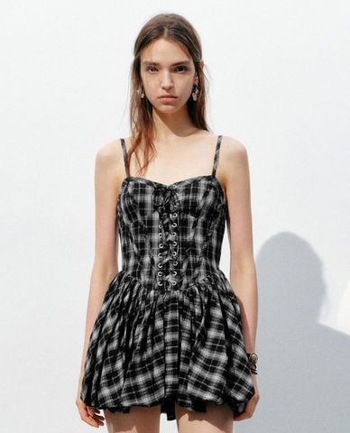  URBAN REVIVO - Đầm hai dây mini kẻ caro 