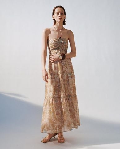  URBAN REVIVO - Đầm xếp tầng maxi cổ yếm phối hạt trang trí 