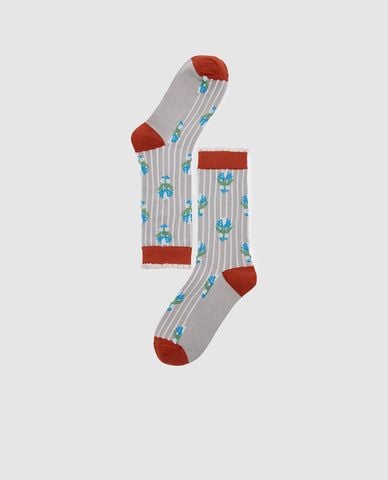  URBAN REVIVO - Vớ nữ cổ cao họa tiết hoa 