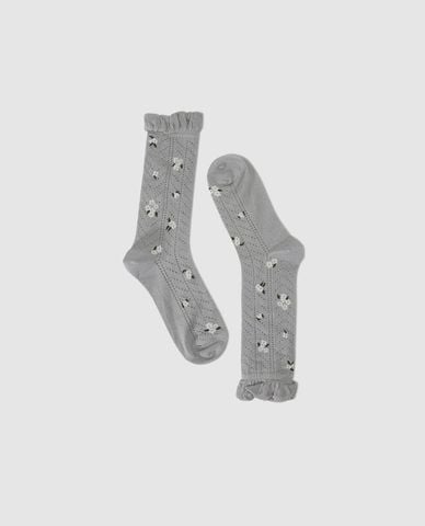  URBAN REVIVO - Vớ nữ cổ cao họa tiết hoa viền bèo 