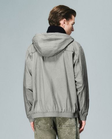  URBAN REVIVO - Áo khoác nam phối mũ phối dây rút 