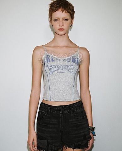  URBAN REVIVO - Áo hai dây nữ phom croptop 