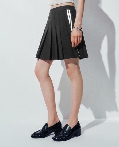  URBAN REVIVO - Chân váy xếp li mini Pleated 