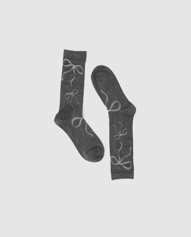  URBAN REVIVO - Vớ nữ cổ cao họa tiết nơ 