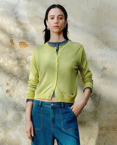  URBAN REVIVO - Áo khoác cardigan nữ tay dài phối nút 