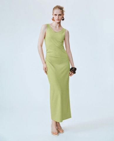  URBAN REVIVO - Đầm hai dây midi cut out phom ôm 