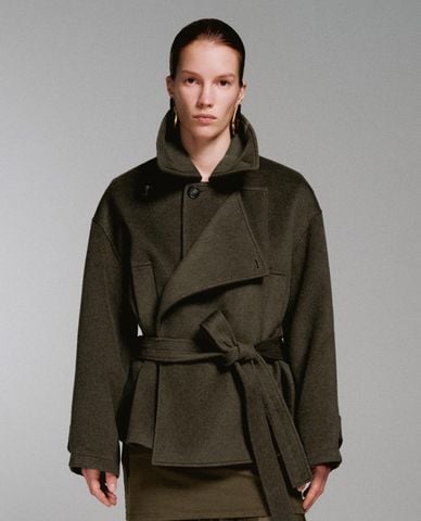  URBAN REVIVO - Áo khoác măng tô nữ cổ bẻ thắt đai 