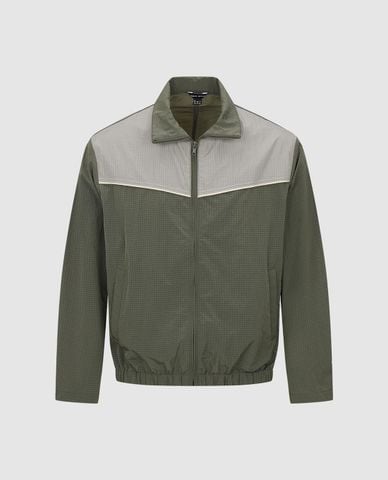  URBAN REVIVO - Áo khoác gió nam cổ trụ tay dài 