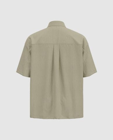  URBAN REVIVO - Áo sơ mi nam cổ bẻ tay ngắn phối túi hộp 