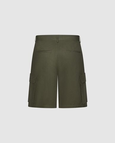  URBAN REVIVO - Quần short nam ngang gối phối túi hộp 