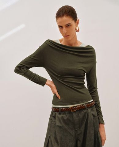  URBAN REVIVO - Áo trễ vai nữ tay dài phối layer 
