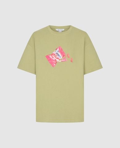  URBAN REVIVO - Áo thun nam cổ tròn tay ngắn in họa tiết 