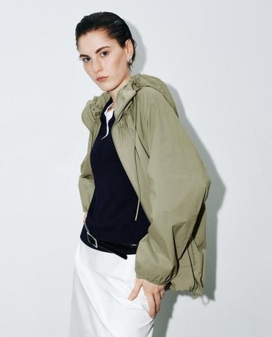  URBAN REVIVO - Áo khoác phối mũ nữ tay dài phom rộng 