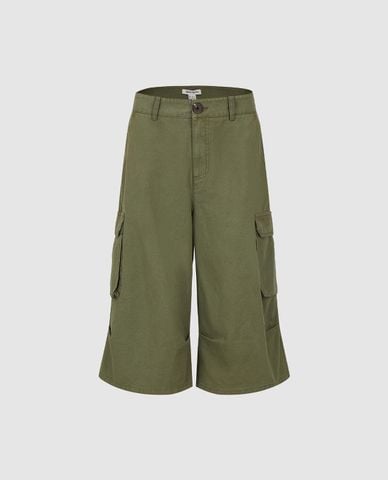  URBAN REVIVO - Quần short nữ ống rộng túi hộp cá tính 