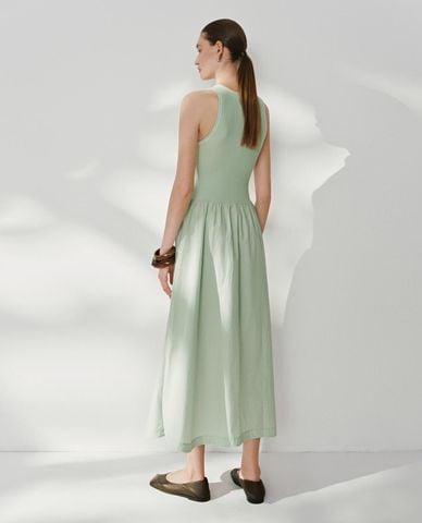  URBAN REVIVO - Đầm sát nách midi dáng xoè 