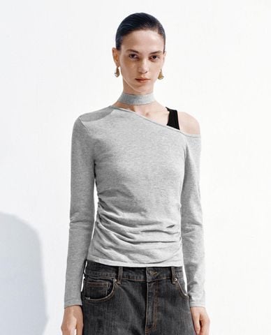  URBAN REVIVO - Áo dệt kim nữ tay dài lệch vai 