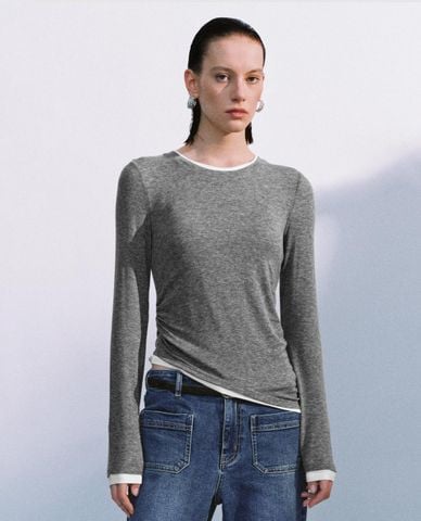  URBAN REVIVO - Áo thun nữ cổ tròn tay dài vạt chéo 