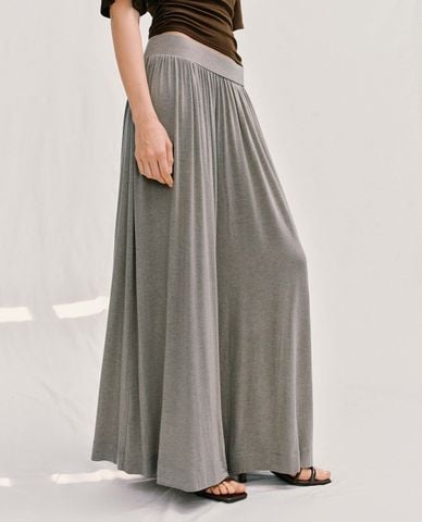  URBAN REVIVO - Quần nữ ống rộng lưng thun xếp li 